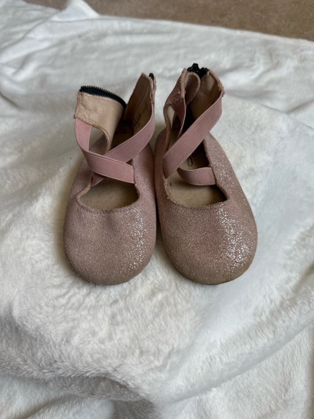 Monkey Feet Girls' Glitter Ballet Flats with Crisscross Elastic - Pink